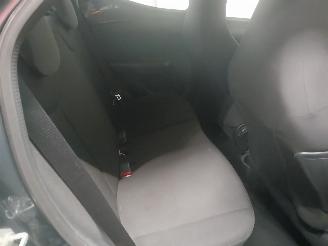 Toyota Aygo Aygo (B40) Hatchback 1.0 12V VVT-i (1KR-FE) [51kW]  (05-2014/06-2018) picture 10