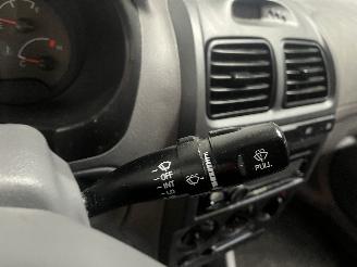 Hyundai Accent Accent Hatchback 1.3 12V (G4EA) [62kW]  (08-2002/11-2005) picture 15