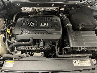 Volkswagen Golf Golf VII Variant (AUVV) Combi 2.0 R 4Motion 16V (CJXC) [221kW]  (03-20=
15/08-2020) picture 31