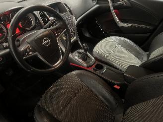 Opel Astra Astra J (PC6/PD6/PE6/PF6) Hatchback 5-drs 1.4 Turbo 16V (A14NEL(Euro 5=
)) [88kW]  (10-2010/10-2015) picture 12