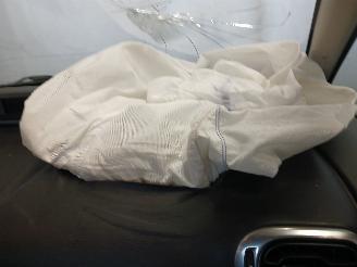 Citroën C3 C3 Picasso (SH) MPV 1.6 16V VTI 120 (EP6(5FW)) [88kW]  (02-2009/10-201=
7) picture 19