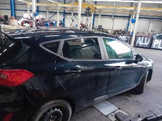 Ford Fiesta Fiesta 7 Hatchback 1.1 Ti-VCT 12V 70 (XPJA) [51kW]  (01-2017/...) picture 3