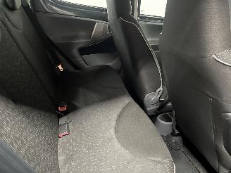 Peugeot 107 107 Hatchback 1.0 12V (384F(1KR)) [50kW]  (06-2005/05-2014) picture 14