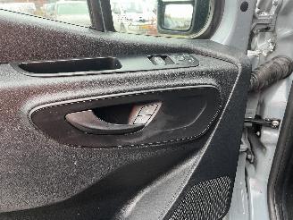 Mercedes Sprinter Sprinter 3t (906.61) Van 211 CDI 16V (OM646.985) [80kW]  (06-2006/12-2=
009) picture 12