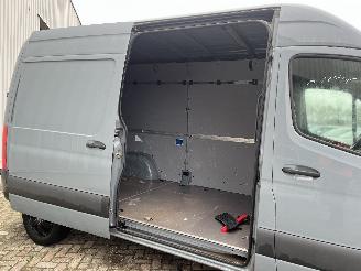 Mercedes Sprinter Sprinter 3t (906.61) Van 211 CDI 16V (OM646.985) [80kW]  (06-2006/12-2=
009) picture 9