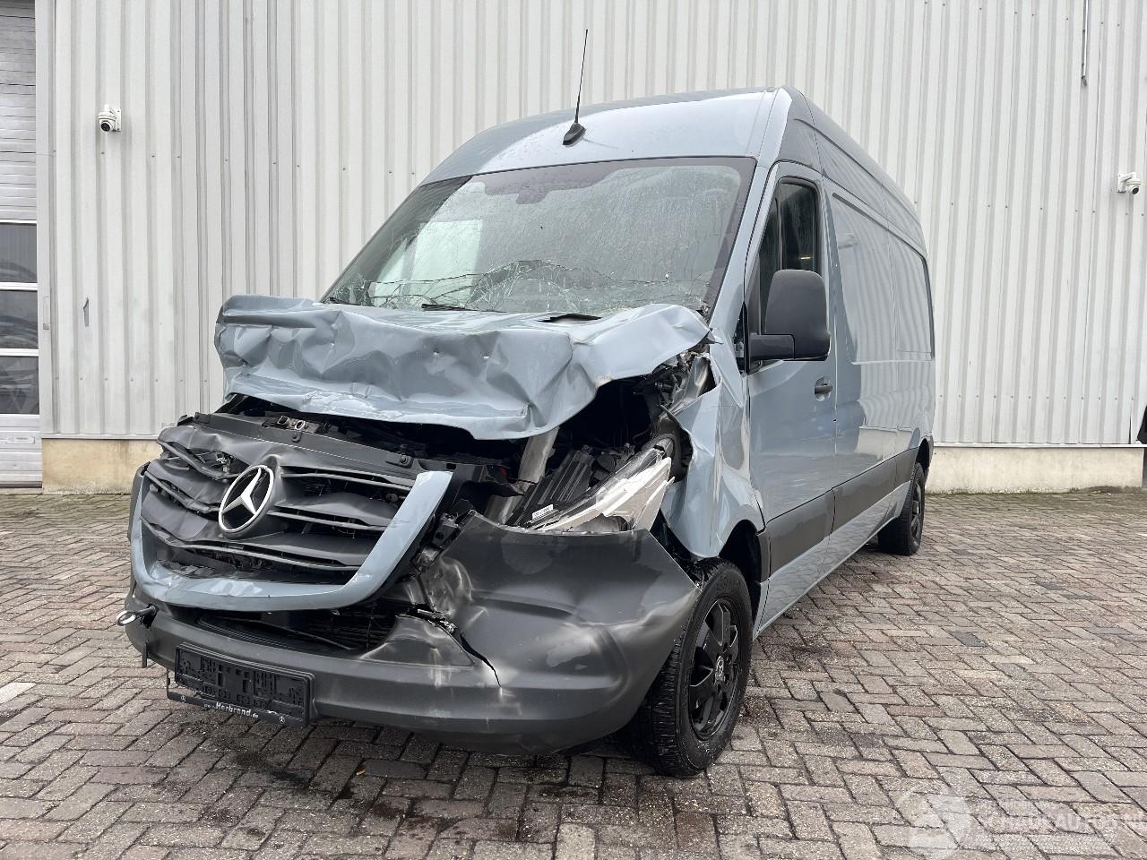 Mercedes Sprinter Sprinter 3t (906.61) Van 211 CDI 16V (OM646.985) [80kW]  (06-2006/12-2=
009)