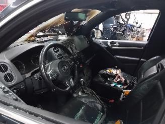 Volkswagen Tiguan Tiguan (5N1/2) SUV 2.0 TDI DRF 16V 4Motion (CFGC(Euro 5)) [130kW]  (11=
-2012/07-2018) picture 5