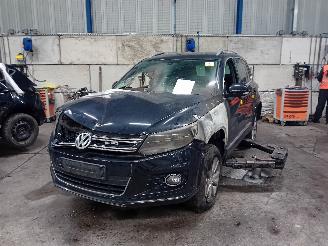 Autoverwertung Volkswagen Tiguan Tiguan (5N1/2) SUV 2.0 TDI DRF 16V 4Motion (CFGC(Euro 5)) [130kW]  (11=
-2012/07-2018) 2013/11
