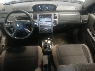 Nissan X-Trail X-Trail (T30) SUV 2.0 16V 4x2 (QR20DE) [103kW]  (07-2001/01-2013) picture 11