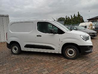 Opel Combo Combo Cargo Van 1.6 CDTI 75 (B16DTL(DV6FE)) [55kW]  (06-2018/04-2021) picture 6