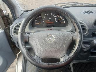Mercedes Sprinter Sprinter 3t (903) Van 308 CDI 16V (OM611.987) [60kW]  (04-2000/05-2006=
) picture 15