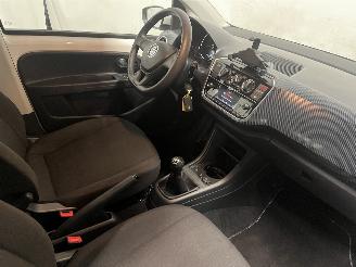 Volkswagen Up! Up! (121) Hatchback 1.0 12V 60 (CHYA) [44kW]  (08-2011/08-2020) picture 16