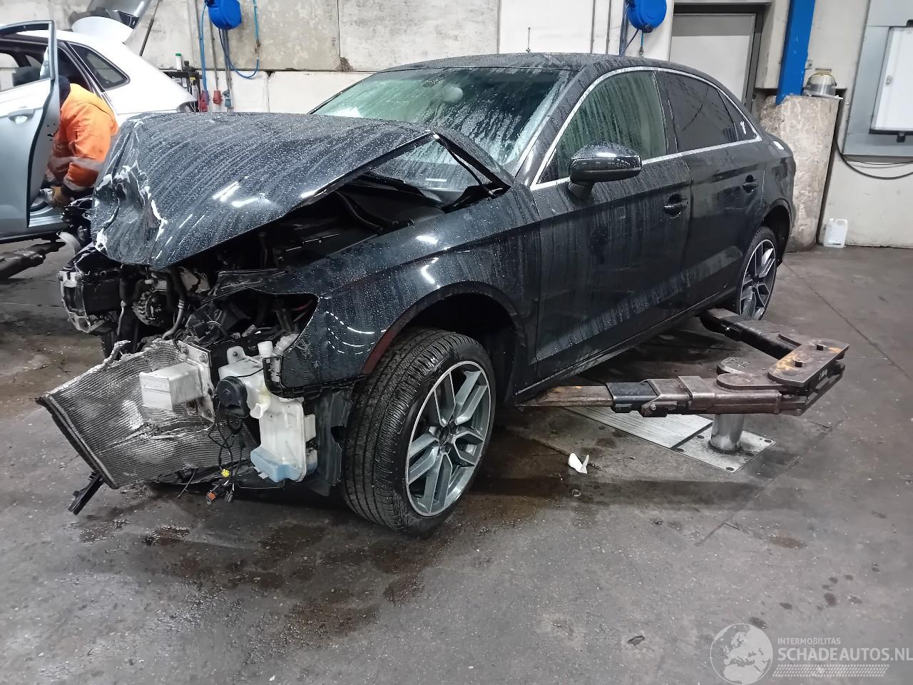 Audi A3 A3 Limousine (8VS/8VM) Sedan 1.4 TFSI ACT 16V (CPTA(Euro 5; Euro 6)) [=
103kW]  (05-2013/08-2016)