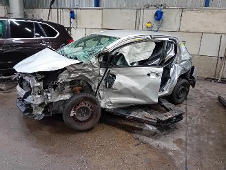 Autoverwertung Toyota Yaris Yaris III (P13) Hatchback 1.33 16V Dual VVT-I (1NRFE) [73kW]  (09-2011=
/09-2020) 2014/6