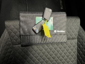 Skoda Superb Superb (3V3) Liftback 1.8 TSI 16V (CJSA) [132kW]  (03-2015/06-2024) picture 33