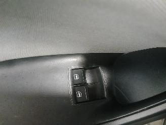 Seat Ibiza Ibiza IV SC (6J1) Hatchback 3-drs 1.0 EcoTSI 12V (CHZB) [70kW]  (05-20=
15/12-2016) picture 12