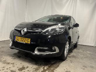 Schadeauto Renault Scenic Scénic III (JZ) MPV 1.2 16V TCe 115 Energy (H5F-400(H5F-A4)) [85kW] =
 (04-2012/09-2016) 2015/6