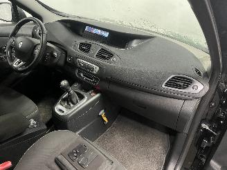 Renault Scenic Scénic III (JZ) MPV 1.2 16V TCe 115 Energy (H5F-400(H5F-A4)) [85kW] =
 (04-2012/09-2016) picture 8