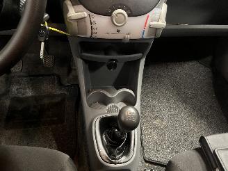 Toyota Aygo Aygo (B10) Hatchback 1.0 12V VVT-i (1KR-FE) [50kW]  (07-2005/05-2014) picture 25