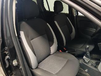 Dacia Logan Logan MCV II/III/Sandero Wagon Combi 0.9 TCE 12V (H4B-400(H4B-A4)) [66=
kW]  (02-2013/...) picture 9