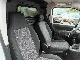 Opel Combo Combo Cargo Van 1.6 CDTI 75 (B16DTL(DV6FE)) [55kW]  (06-2018/04-2021) picture 7