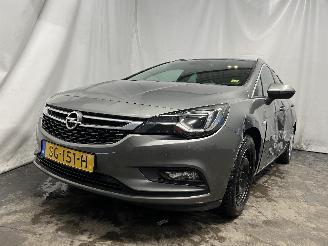 krockskadad bil auto Opel Astra Astra K Sports Tourer Combi 1.4 Turbo 16V (B14XFT(Euro 6)) [110kW]  (1=
1-2015/12-2022) 2018/3