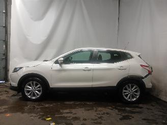 Nissan Qashqai Qashqai (J11) SUV 1.2 DIG-T 16V (HRA2DDT) [85kW]  (11-2013/...) picture 4