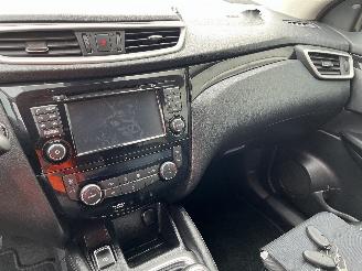 Nissan Qashqai Qashqai (J11) SUV 1.2 DIG-T 16V (HRA2DDT) [85kW]  (11-2013/...) picture 16