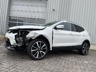 Nissan Qashqai Qashqai (J11) SUV 1.2 DIG-T 16V (HRA2DDT) [85kW]  (11-2013/...) picture 3