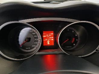 Mitsubishi Outlander Outlander (CW) SUV 2.4 16V Mivec 4x2 (4B12) [125kW]  (11-2006/11-2012)= picture 23