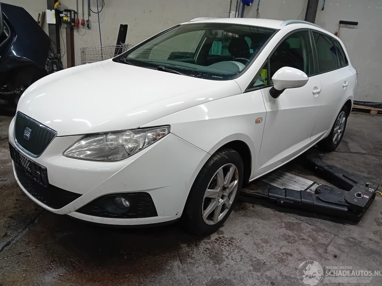 Seat Ibiza Ibiza ST (6J8) Combi 1.2 TDI Ecomotive (CFWA) [55kW]  (04-2010/05-2015=
)