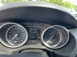 Mercedes R-klasse R (W251) MPV 3.5 350 V6 24V 4-Matic (M272.967) [200kW]  (08-2005/12-20=
12) picture 2