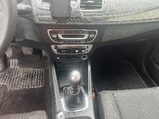 Renault Mégane Megane III Berline (BZ) Hatchback 5-drs 1.5 dCi 110 (K9K-656(K9K-G6)) =
[81kW]  (02-2009/02-2016) picture 20