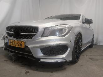skadebil auto Mercedes Cla-klasse CLA (117.3) Sedan 1.6 CLA-180 16V (M270.910) [90kW]  (01-2013/03-2019)= 2014/2