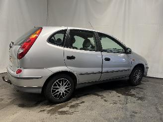 Nissan Almera Almera Tino (V10M) MPV 1.8 16V (QG18DE) [84kW]  (08-2000/02-2006) picture 6