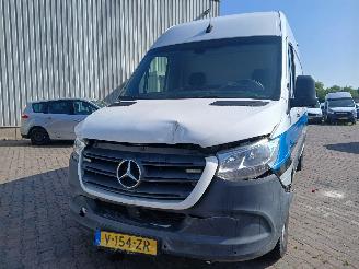 Voiture accidenté Mercedes Sprinter Sprinter 3,5t (907.6/910.6) Van 316 CDI 2.1 D RWD (OM651.958) [120kW] =
 (02-2018/12-2021) 2019/6