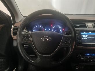 Hyundai I-20 i20 (GBB) Hatchback 1.0 T-GDI 100 12V (G3LC) [74kW]  (01-2016/08-2020)= picture 18