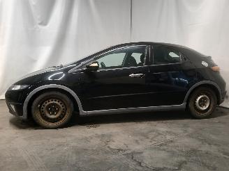 Honda Civic Civic (FK/FN) Hatchback 2.2 i-CTDi 16V (N22A2) [103kW]  (09-2005/01-20=
12) picture 4