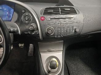 Honda Civic Civic (FK/FN) Hatchback 2.2 i-CTDi 16V (N22A2) [103kW]  (09-2005/01-20=
12) picture 15