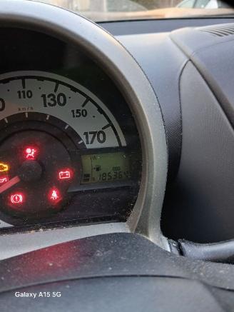 Toyota Aygo Aygo (B10) Hatchback 1.0 12V VVT-i (1KR-FE) [50kW]  (07-2005/05-2014) picture 2