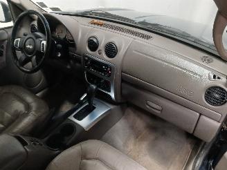 Jeep Cherokee Cherokee/Liberty (KJ) Terreinwagen 3.7 V6 24V (EKG) [155kW]  (09-2001/=
01-2008) picture 7