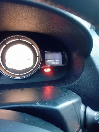 Renault Mégane Megane III Coupe (DZ) Hatchback 3-drs 1.4 16V TCe 130 (H4J-700(H4J-A7)=
) [96kW]  (04-2009/02-2016) picture 2