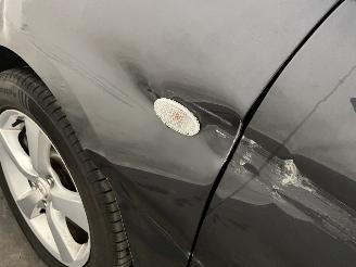 Mazda  3 (BK12) Sedan 2.0i 16V (LFN7) [110kW]  (10-2003/12-2009) picture 12