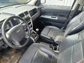 Jeep Patriot Patriot (MK74) SUV 2.4 16V 4x4 (ERZ) [125kW]  (01-2008/12-2017) picture 13