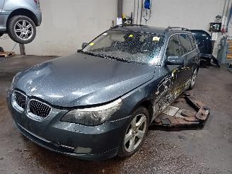 Démontage voiture BMW 5-serie 5 serie Touring (E61) Combi 530xd 24V (M57N2-D30(306D3)) [173kW]  (03-=
2007/08-2007) 2008/12