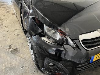 Peugeot 108 108 Hatchback 1.0 12V (1KRFE(CFB)) [51kW]  (05-2014/...) picture 10