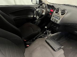 Alfa Romeo MiTo MiTo (955) Hatchback 1.3 JTDm 16V Eco (199.B.4000) [62kW]  (01-2011/12=
-2015) picture 10