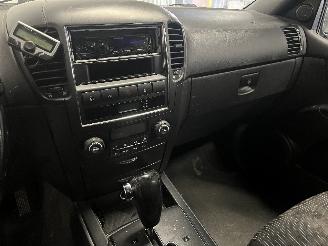 Kia Sorento Sorento I (JC) SUV 3.3 V6 24V (G6DB) [182kW]  (02-2007/10-2009) picture 22