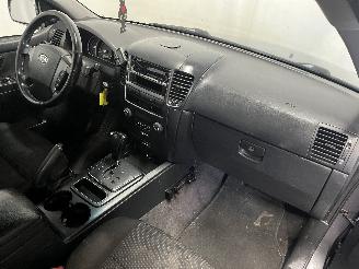 Kia Sorento Sorento I (JC) SUV 3.3 V6 24V (G6DB) [182kW]  (02-2007/10-2009) picture 13