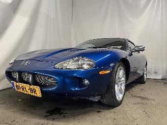 Vaurioauto  passenger cars Jaguar XK XK 8 Convertible Cabrio 4.0 V8 32V (CE(AJ27)) [209kW]  (03-1996/12-200=
2) 1997/5